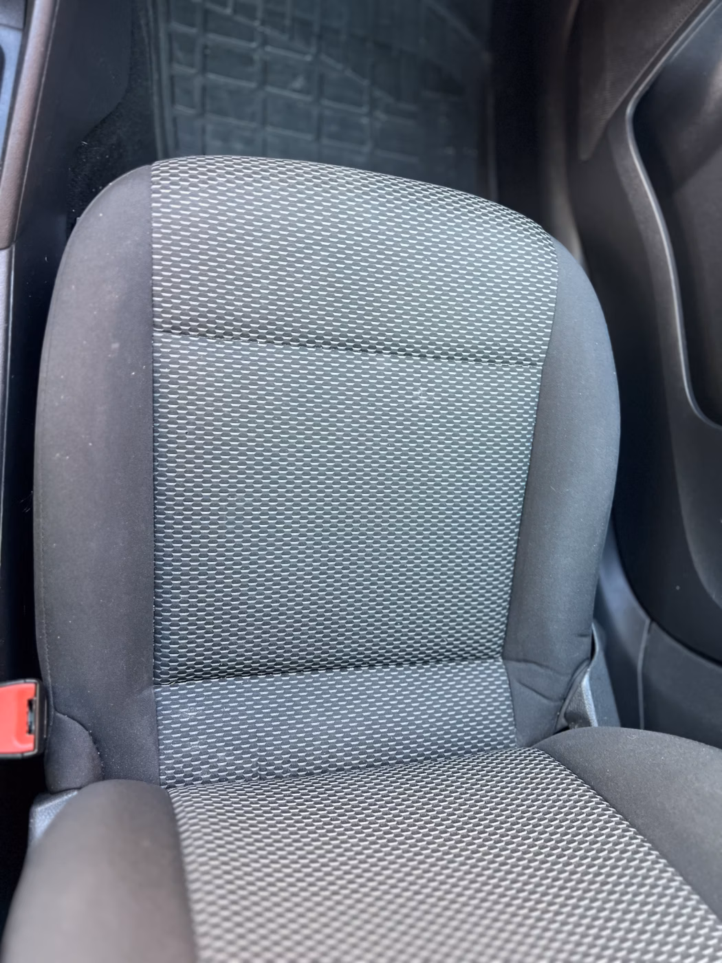 Skoda Rapid фото 14