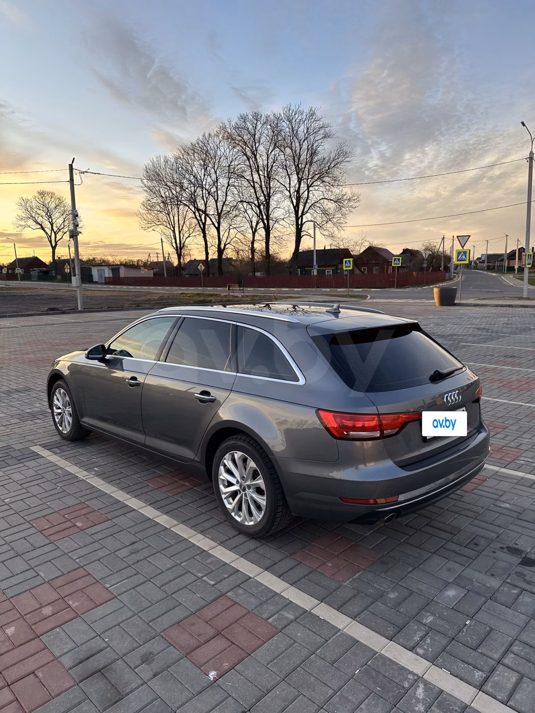 Audi A4 фото 7