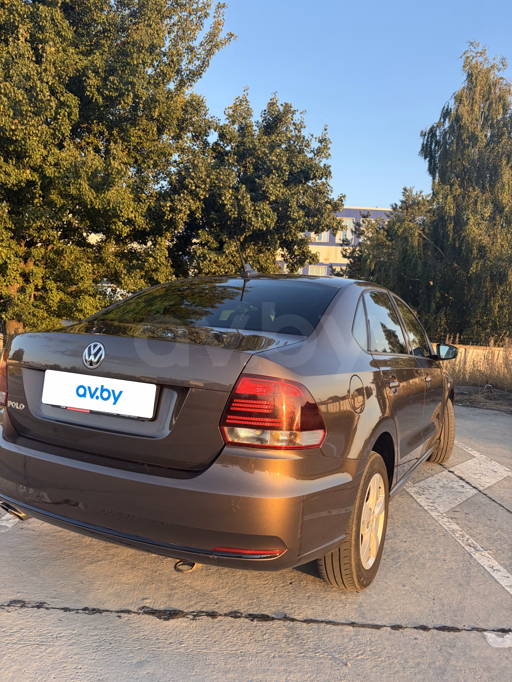 Volkswagen Polo Sedan фото 3
