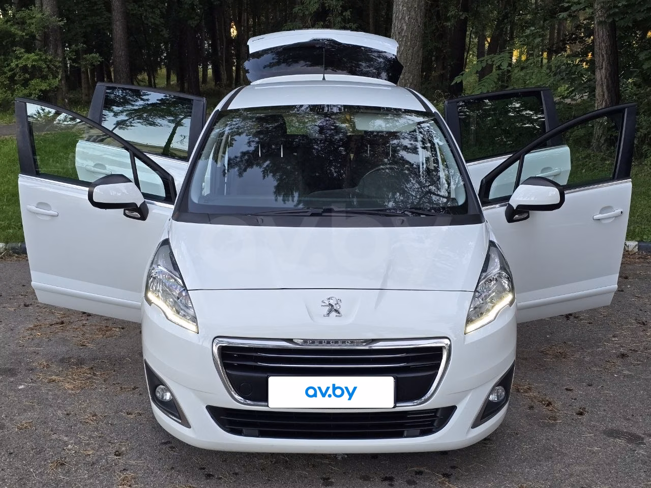 Peugeot 5008 фото 7