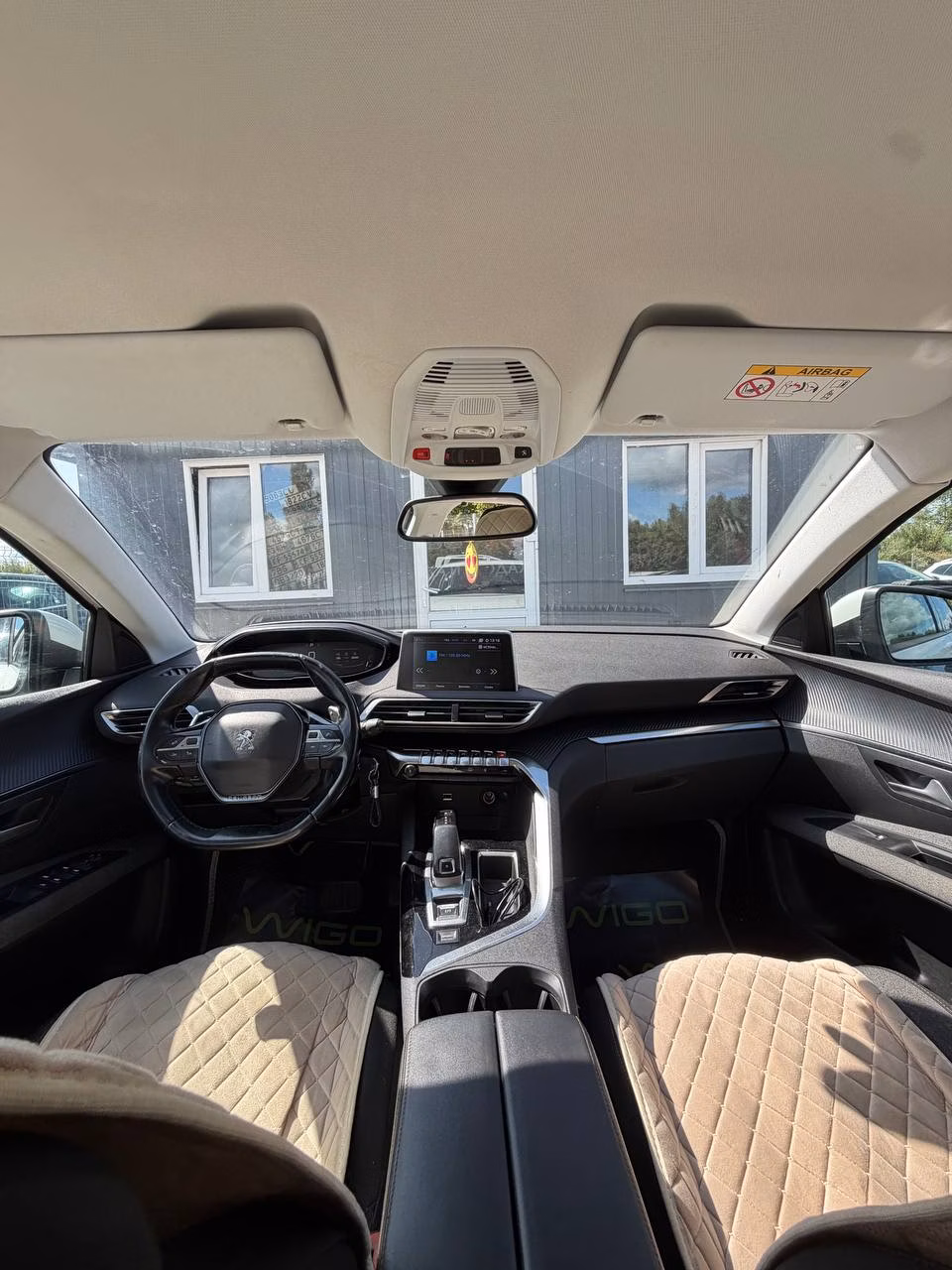 Peugeot 3008 фото 10