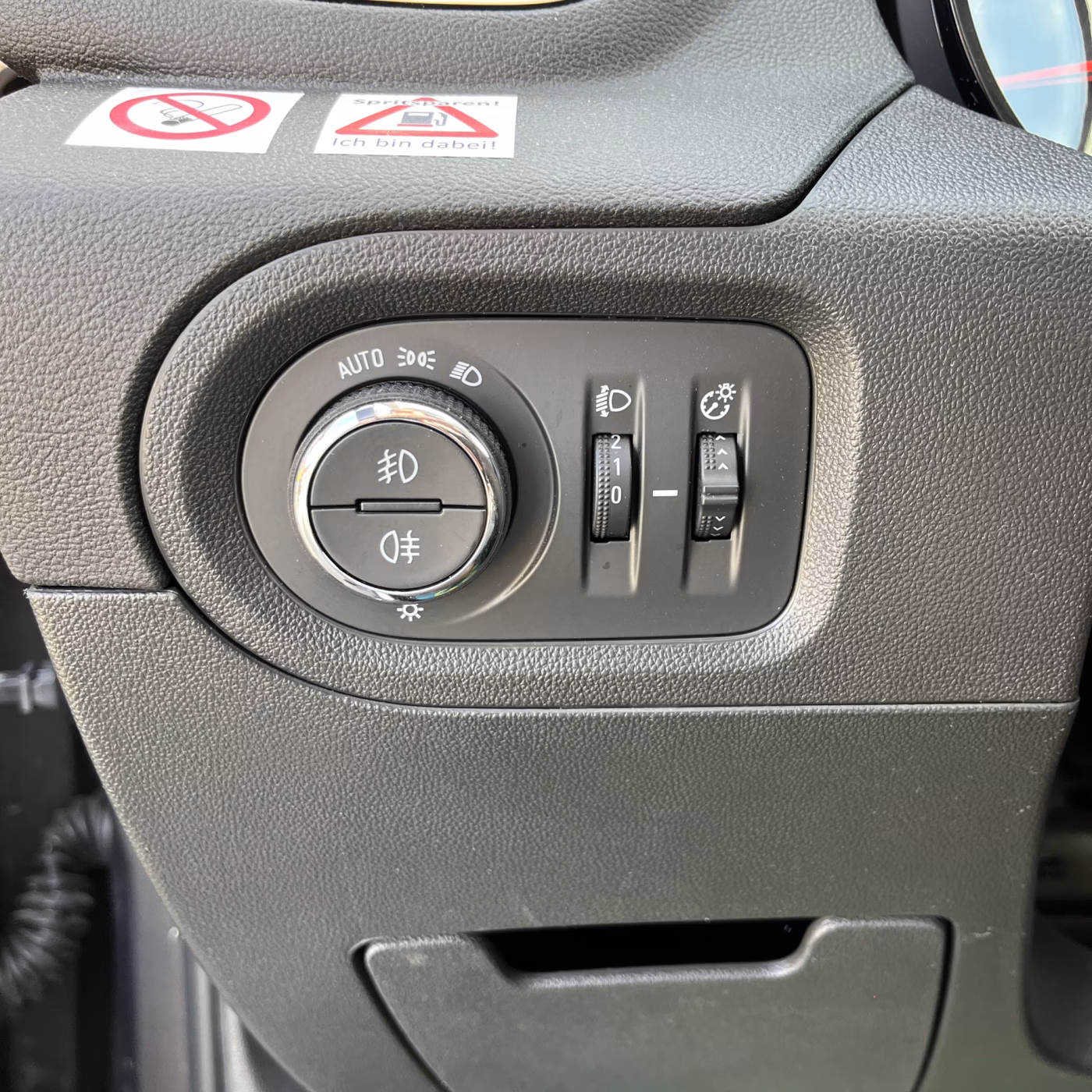 Opel Grandland X фото 10