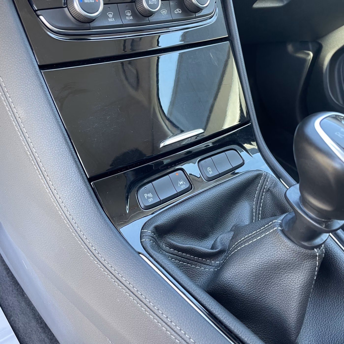 Opel Grandland X фото 20