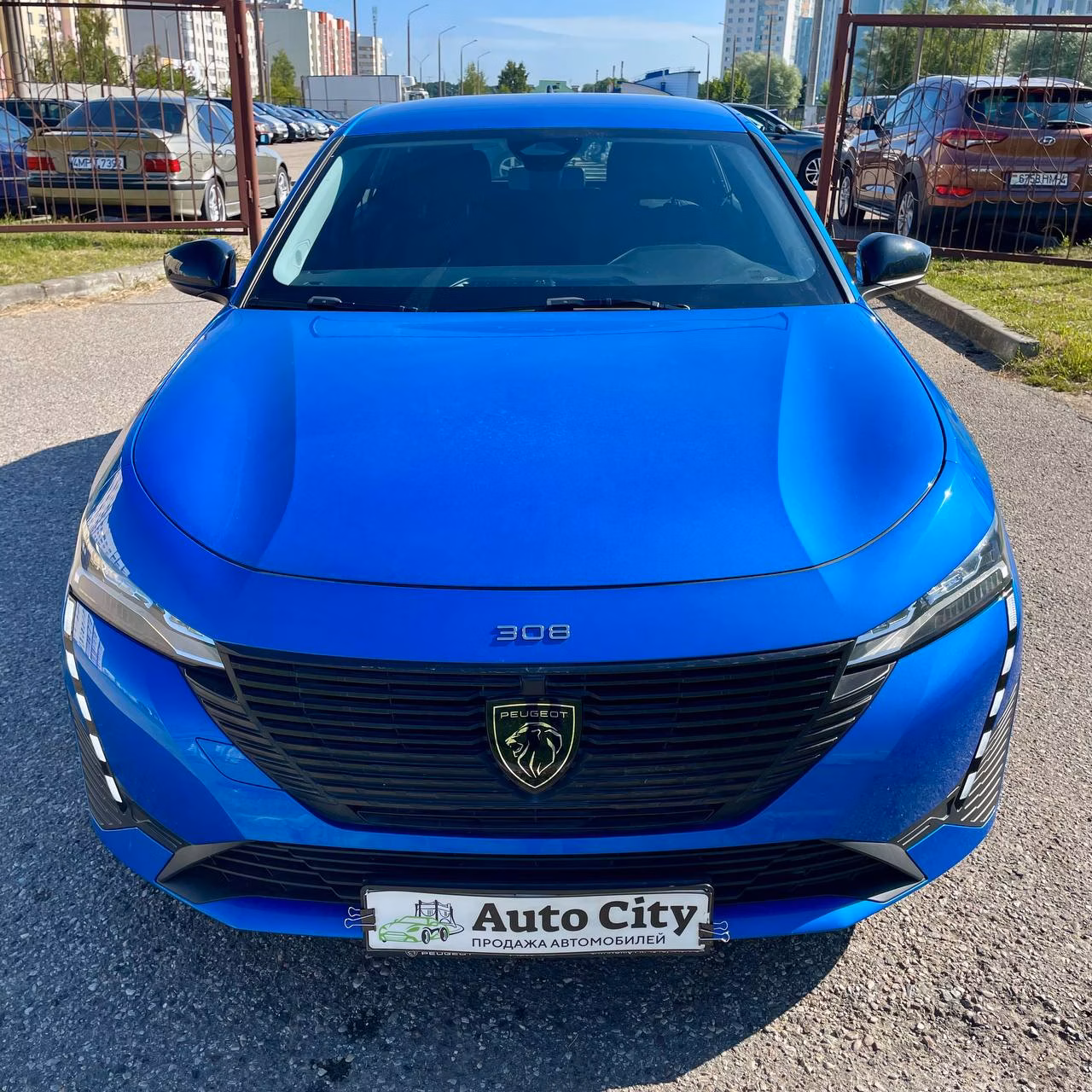 Peugeot 308 фото 2