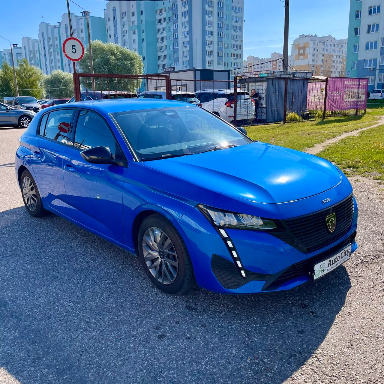 Peugeot 308 фото 3
