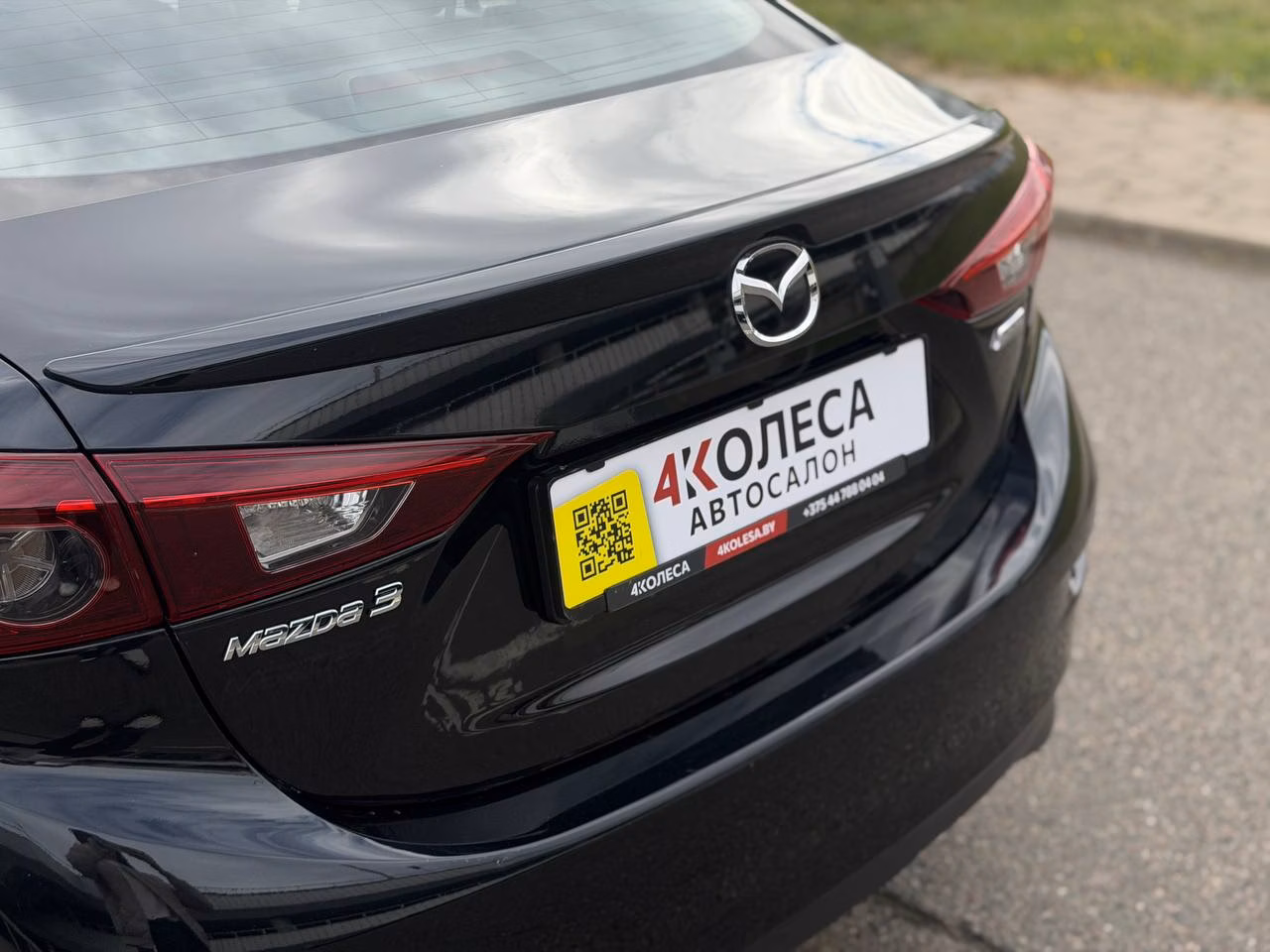 Mazda 3 фото 7
