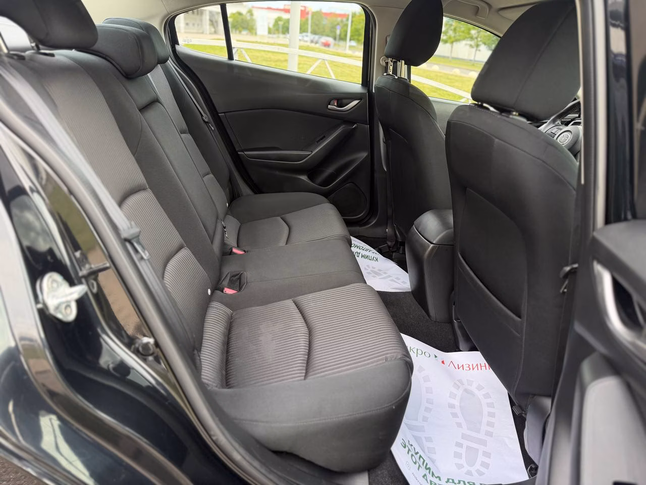 Mazda 3 фото 8