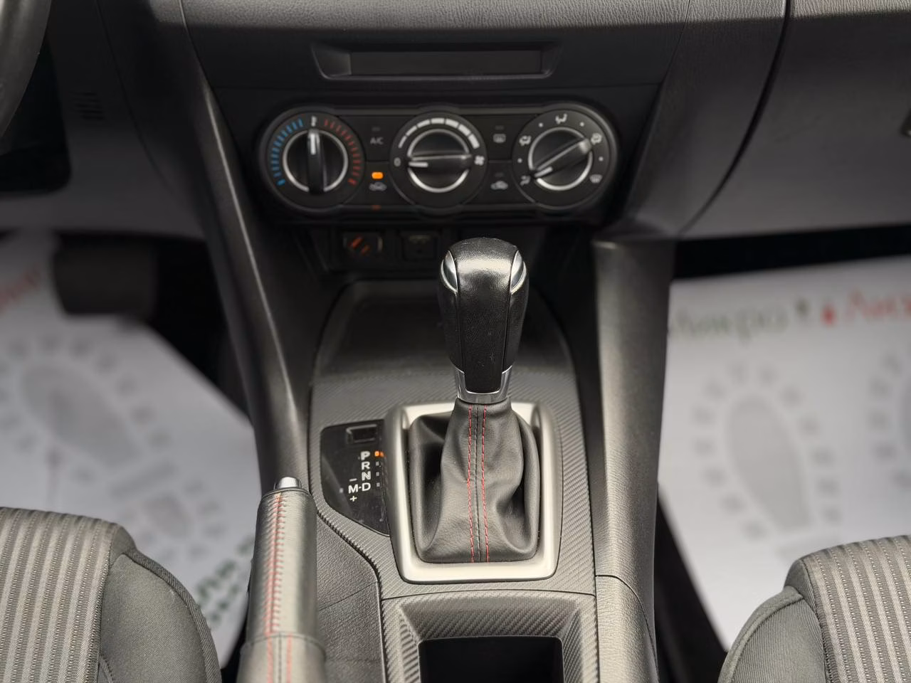 Mazda 3 фото 11