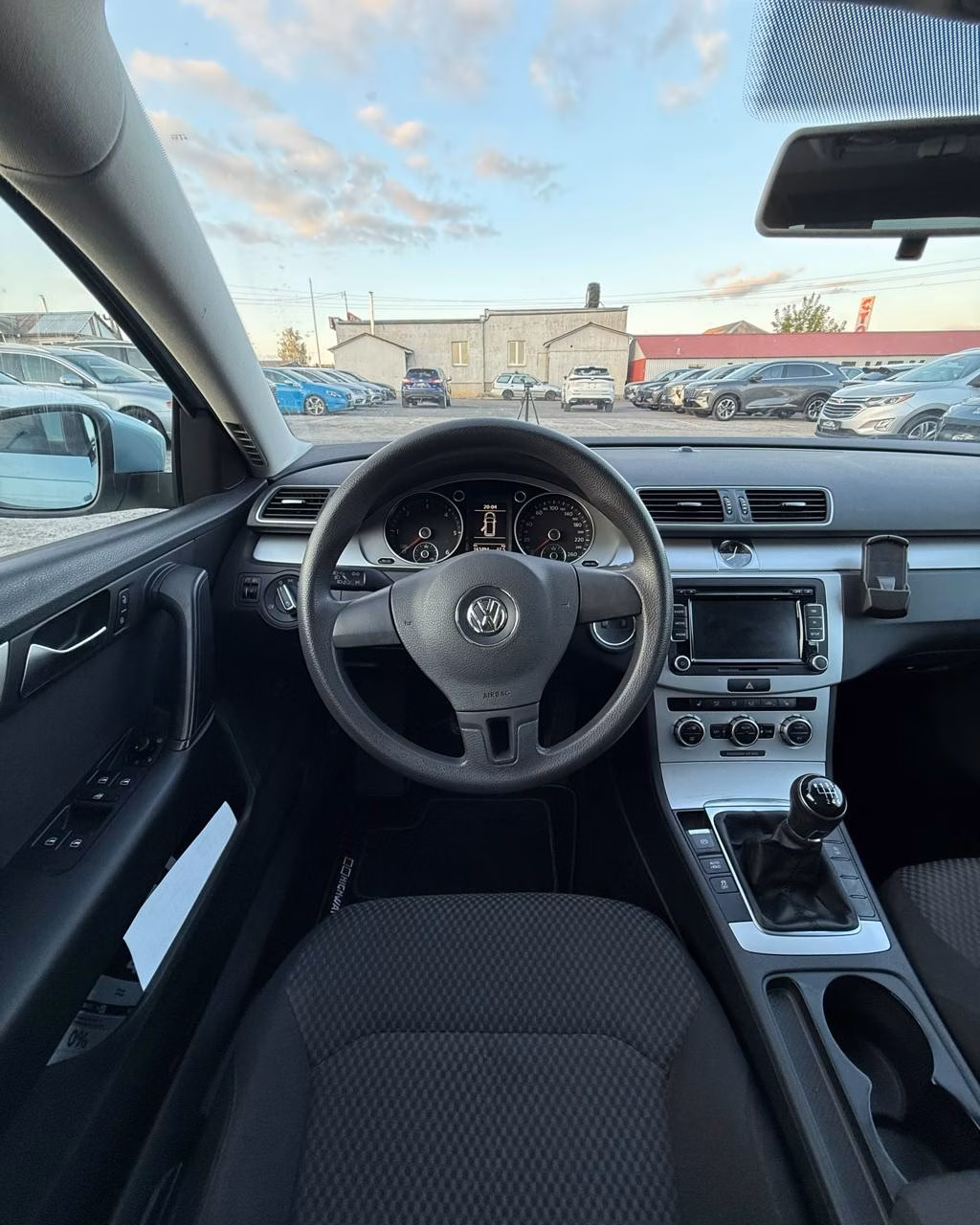 Volkswagen Passat фото 14