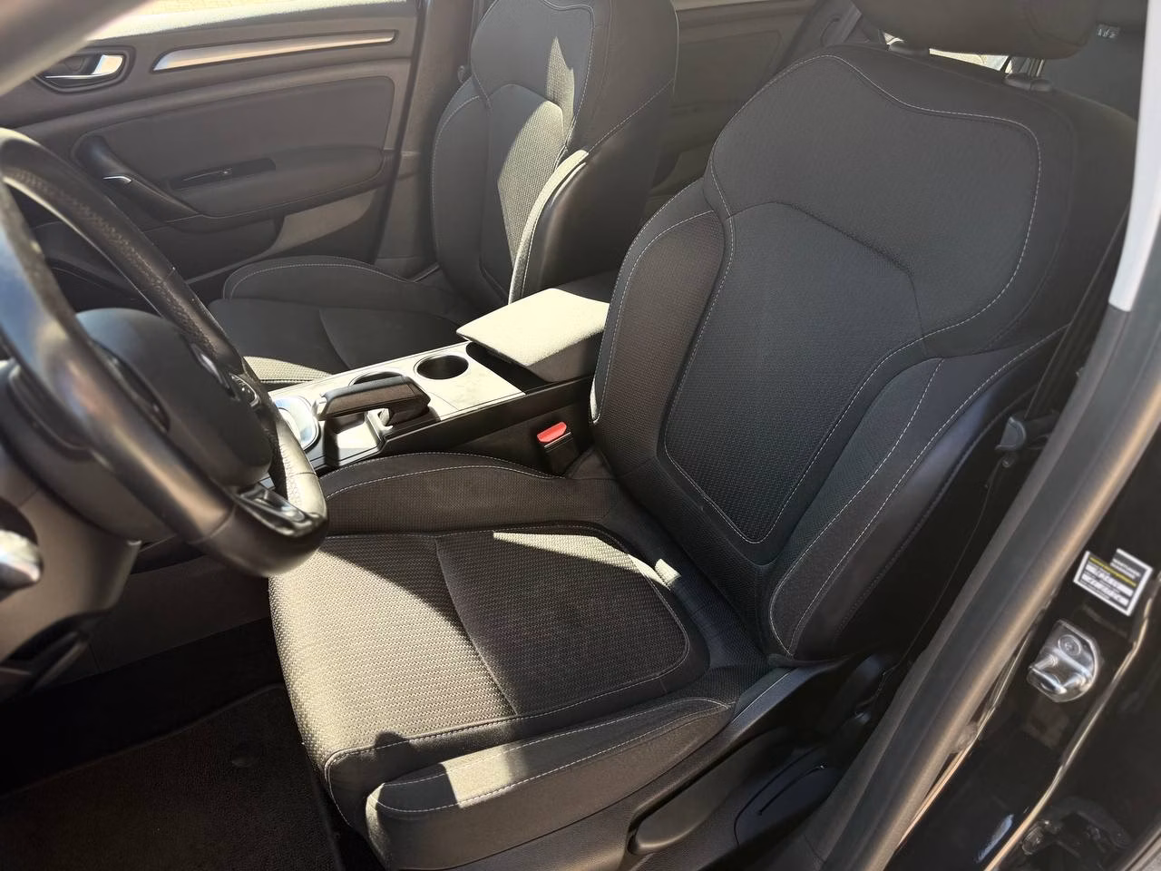 Renault Megane фото 7