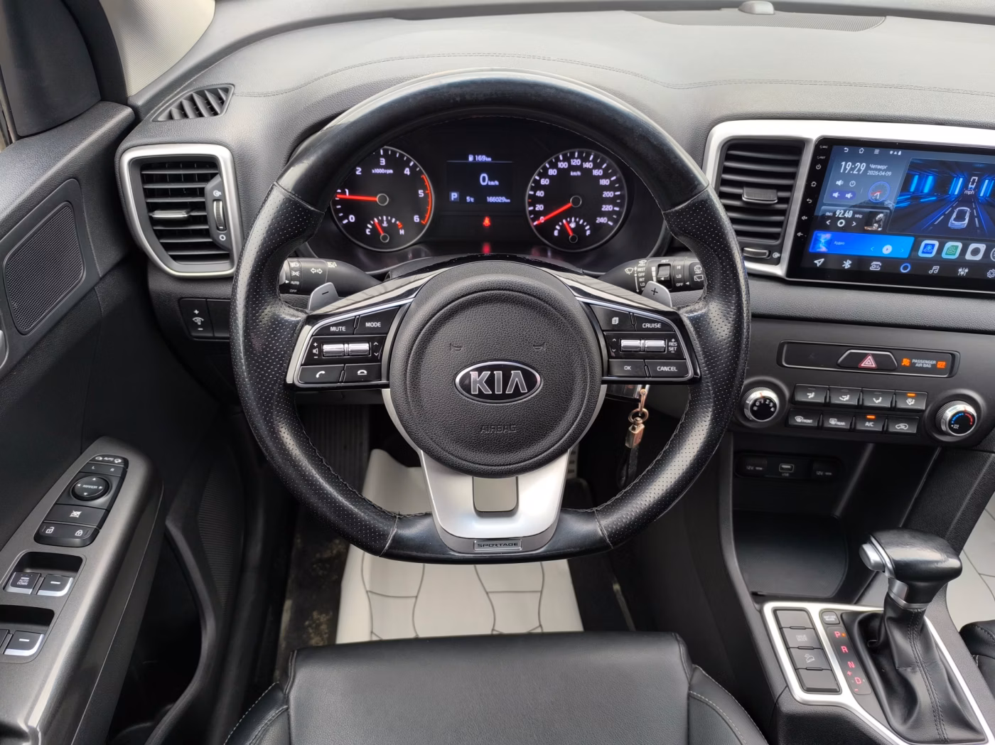 Kia Sportage фото 14