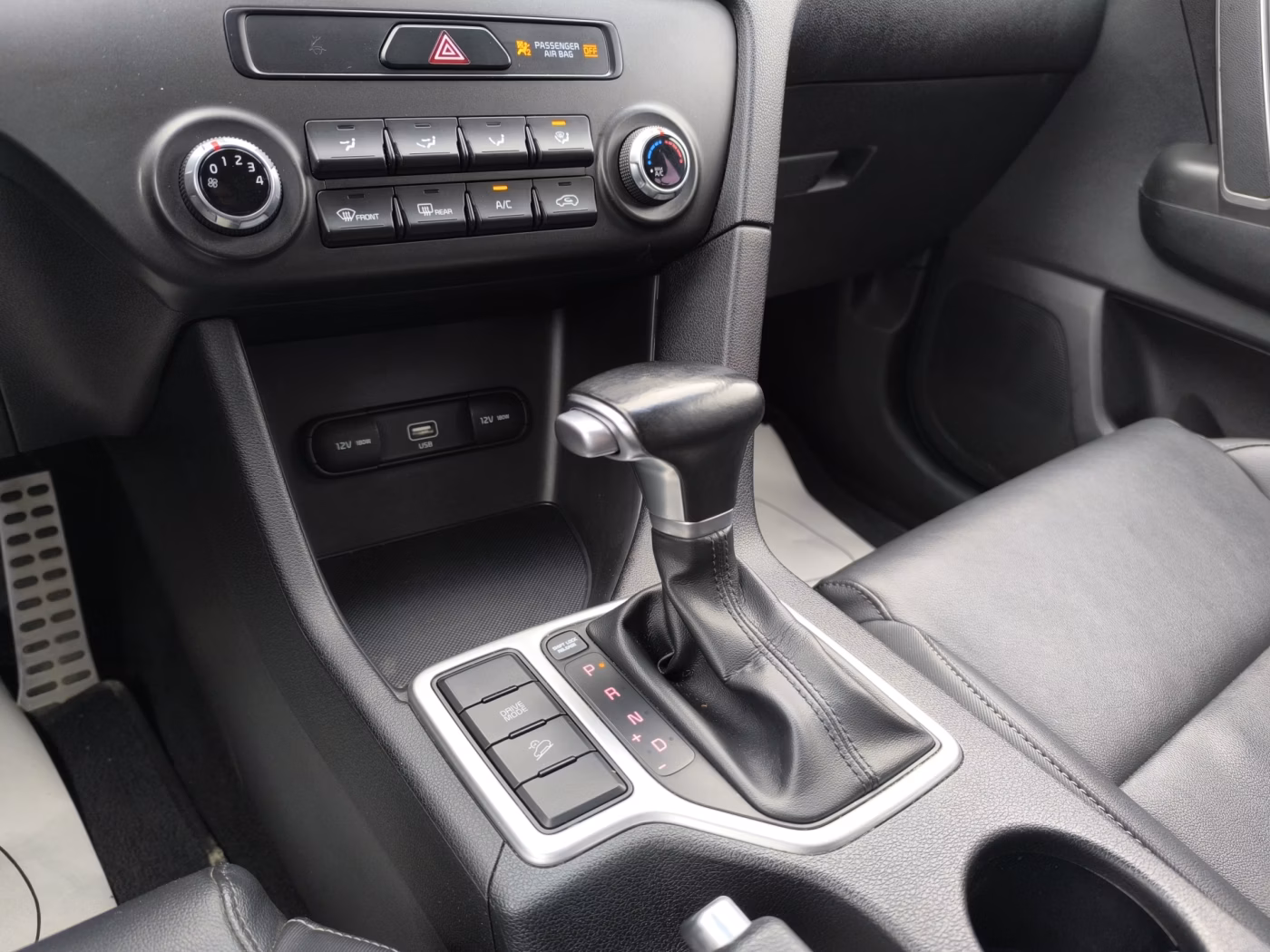 Kia Sportage фото 16