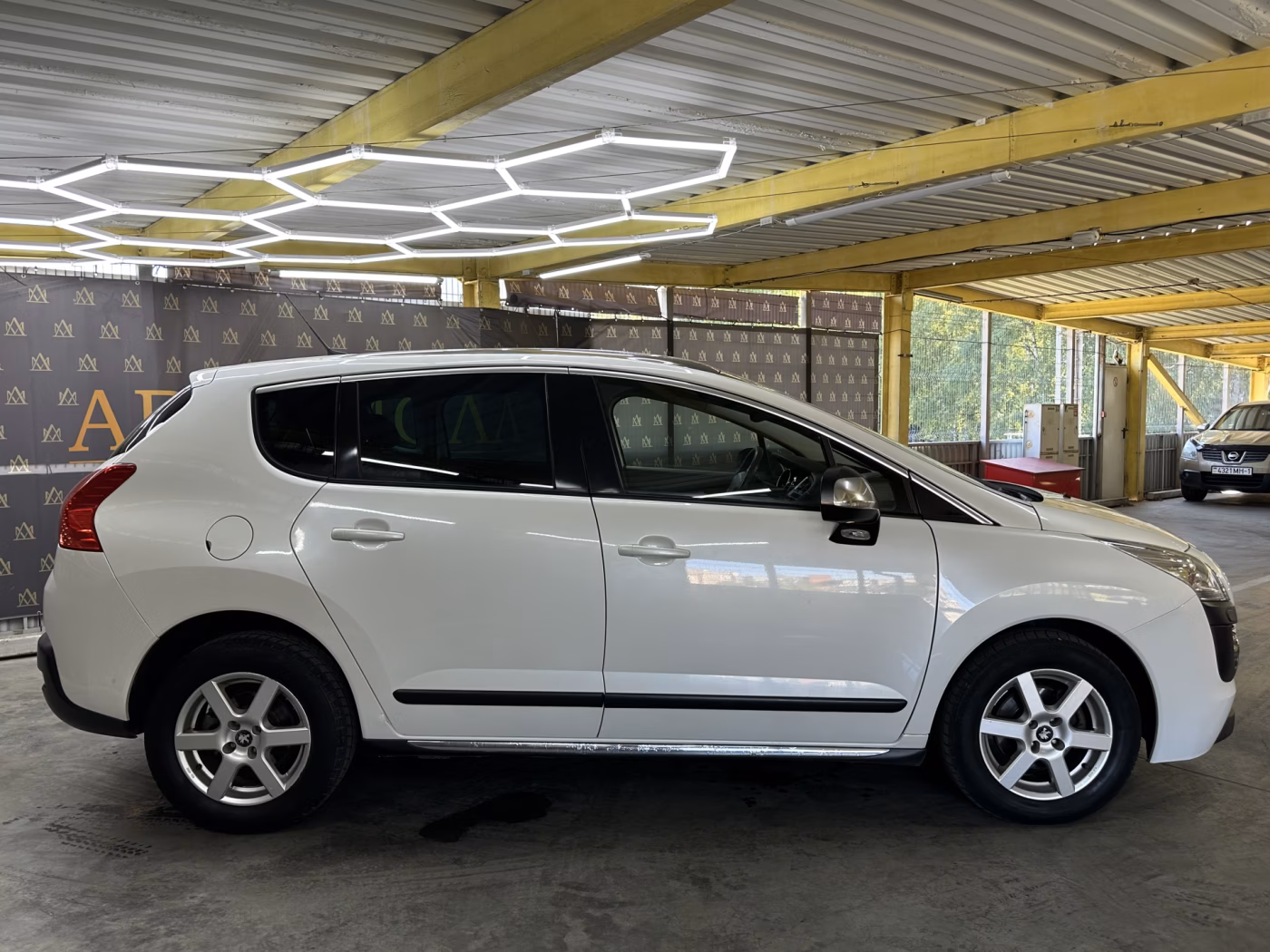 Peugeot 3008 фото 6