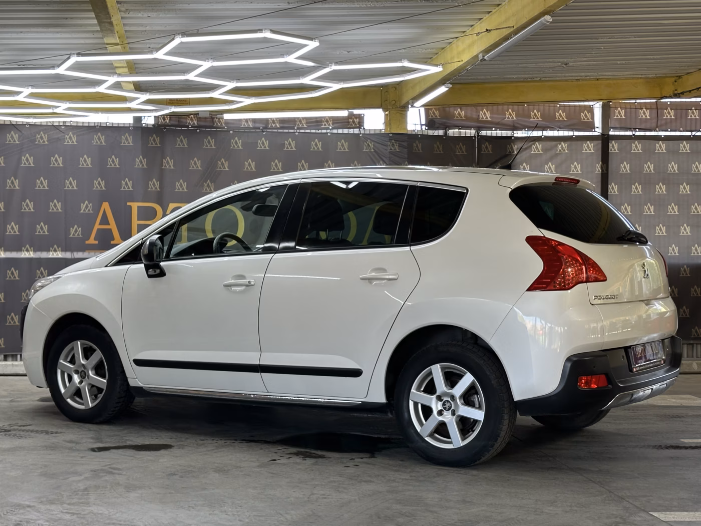 Peugeot 3008 фото 7