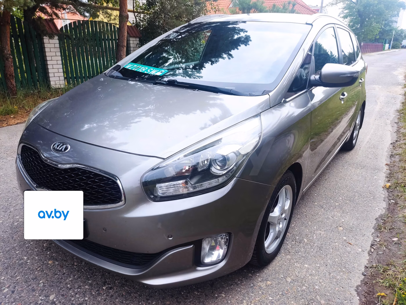 Kia Carens фото 6