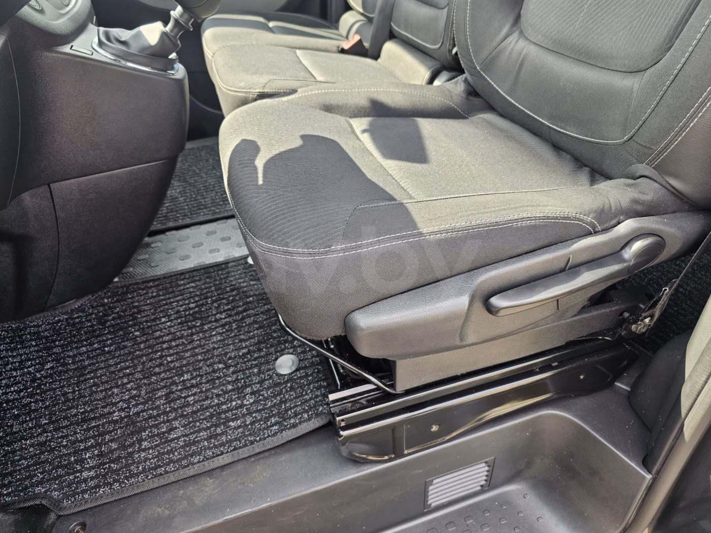 Renault Trafic фото 15