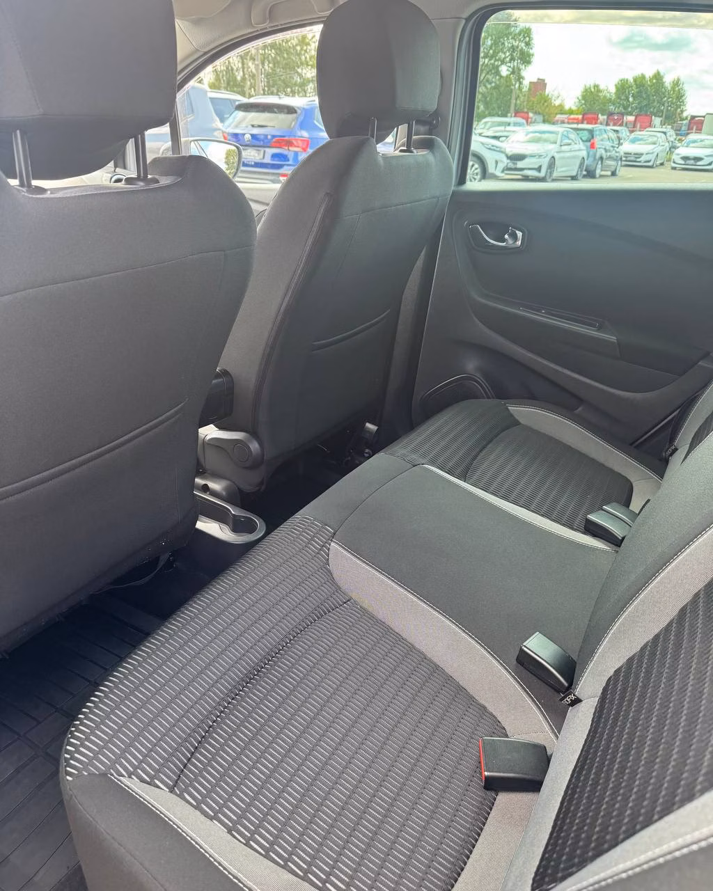 Renault Kaptur фото 11