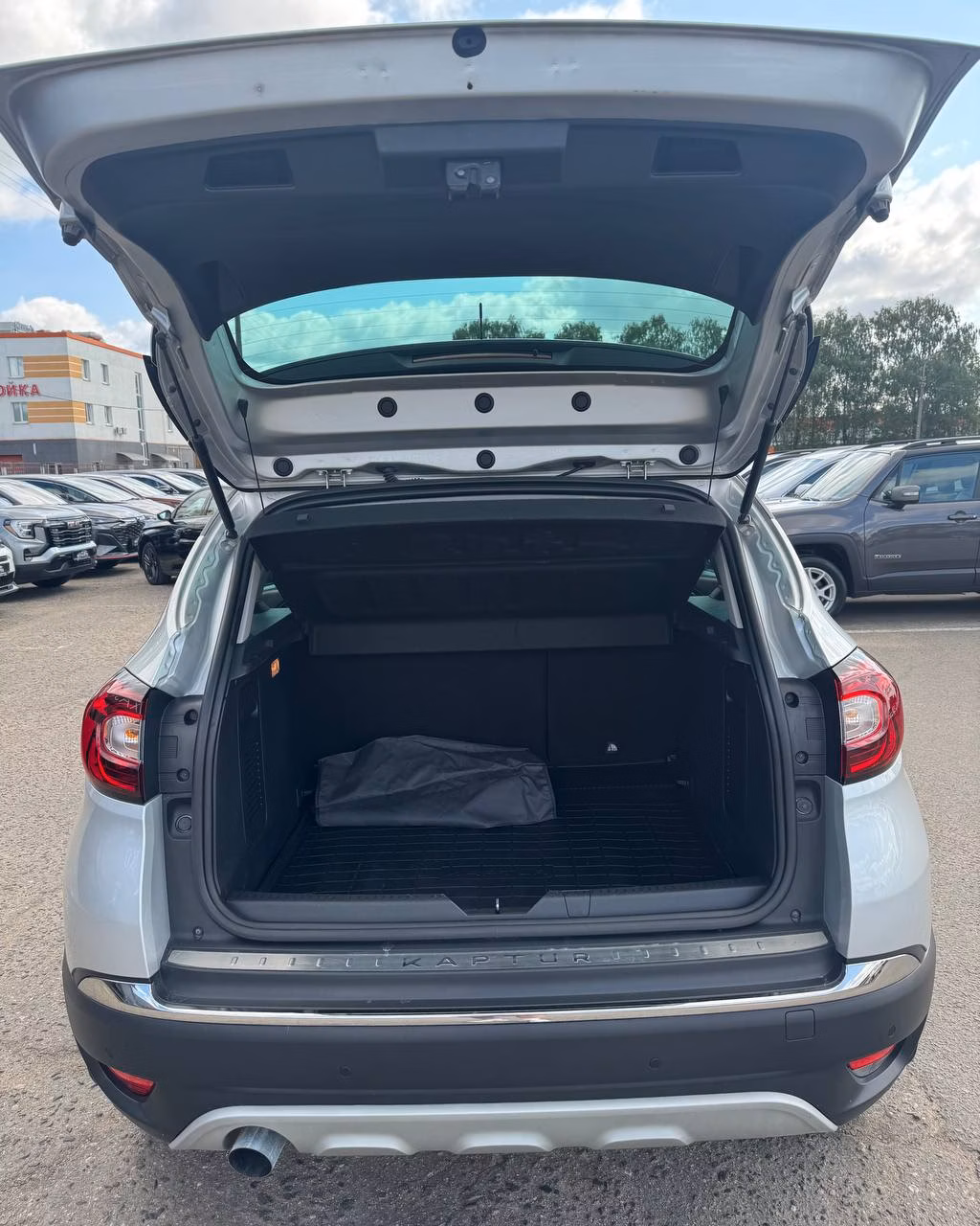 Renault Kaptur фото 12