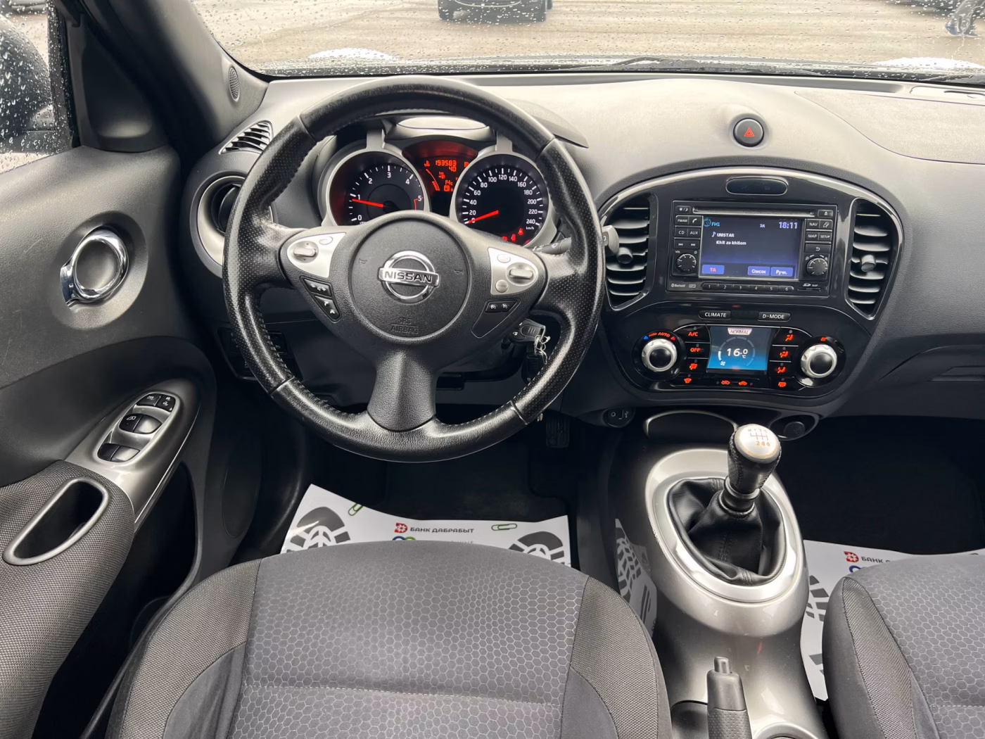 Nissan Juke фото 16