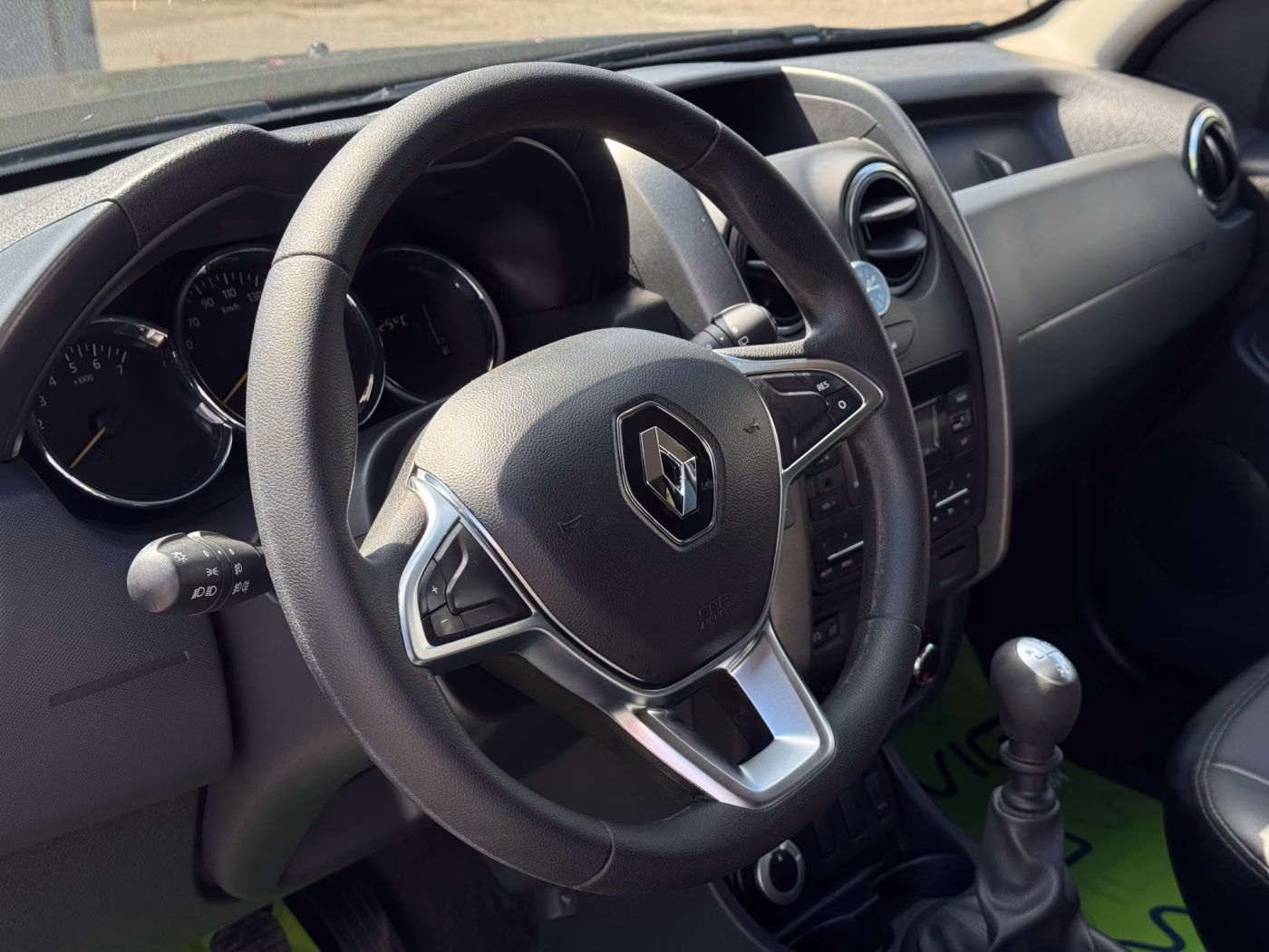 Renault Duster фото 10