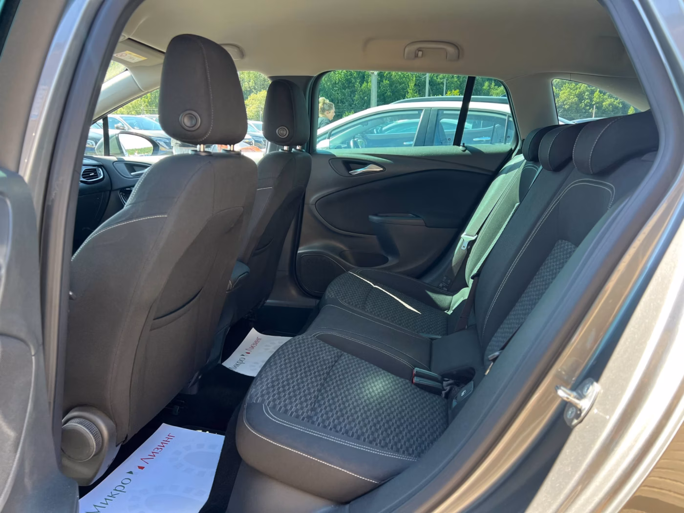 Opel Astra фото 10