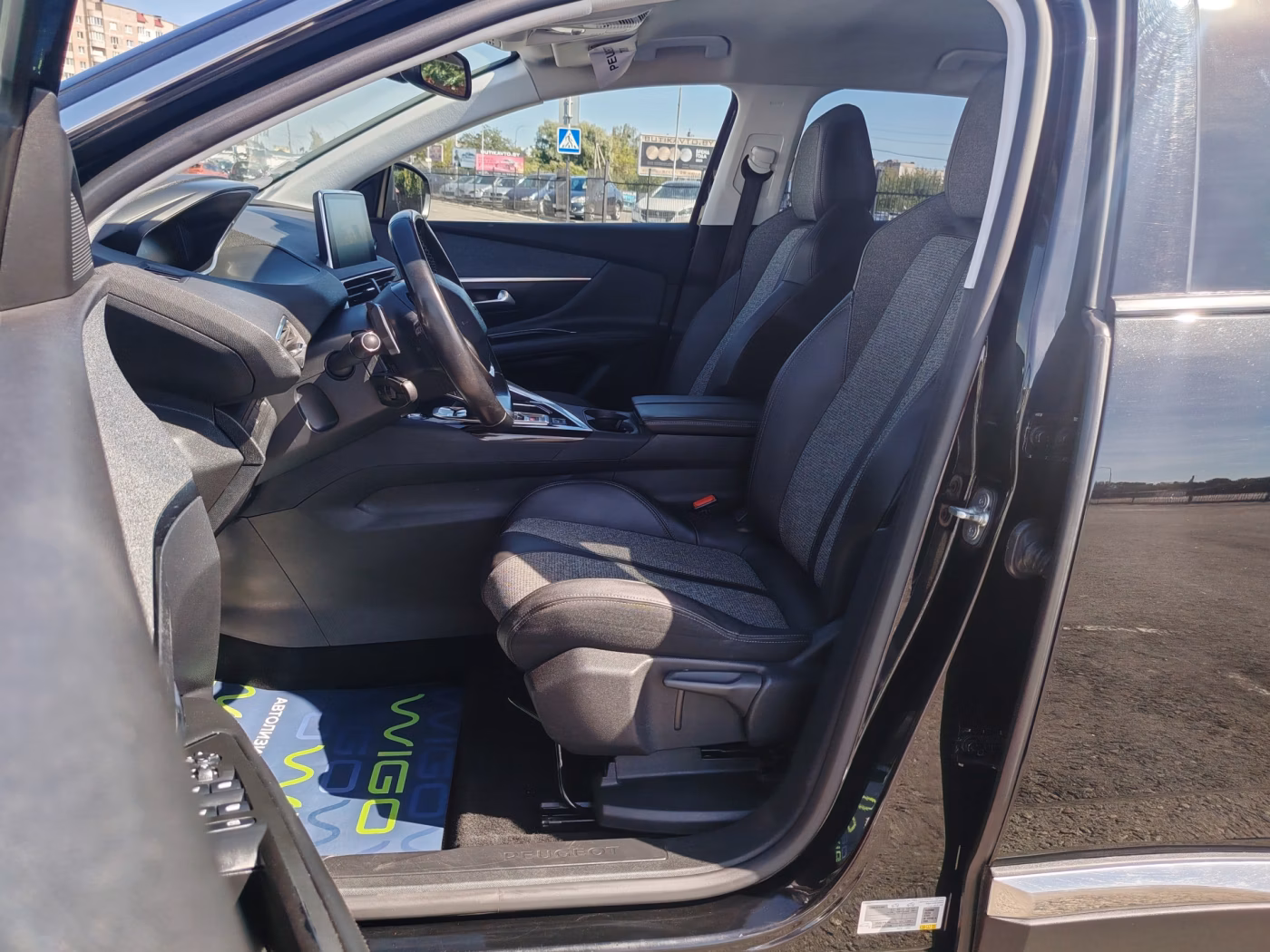 Peugeot 3008 фото 8