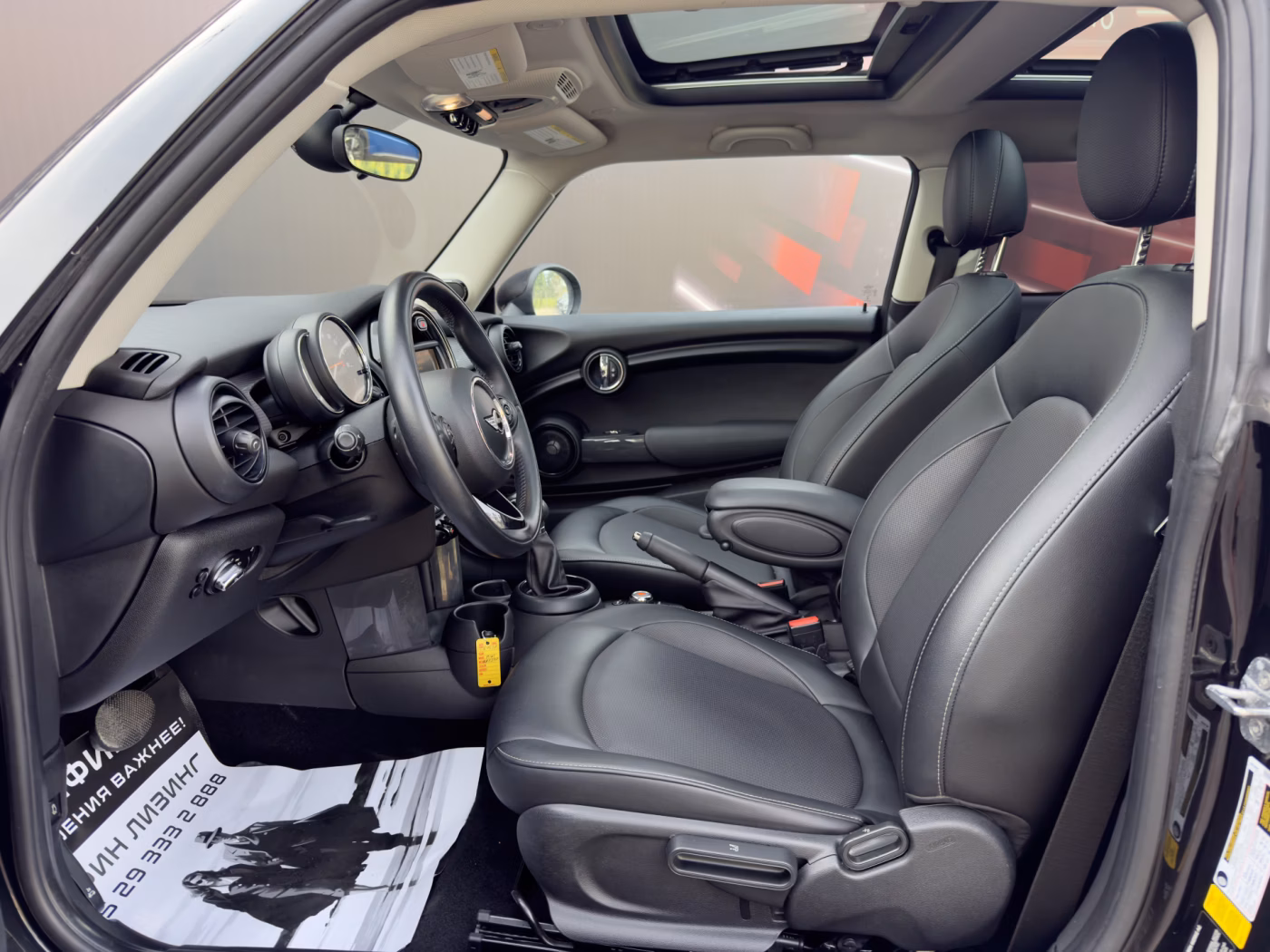 MINI Hatch фото 10