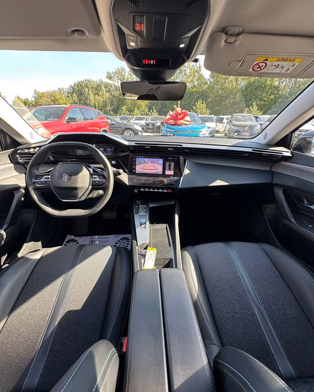 Peugeot 308 фото 11