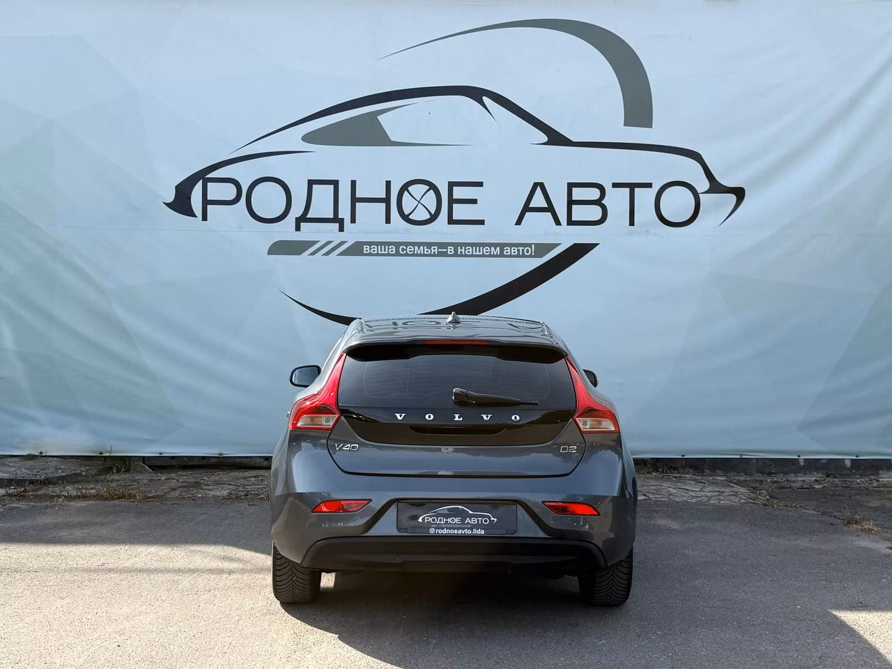 Volvo V40 фото 5