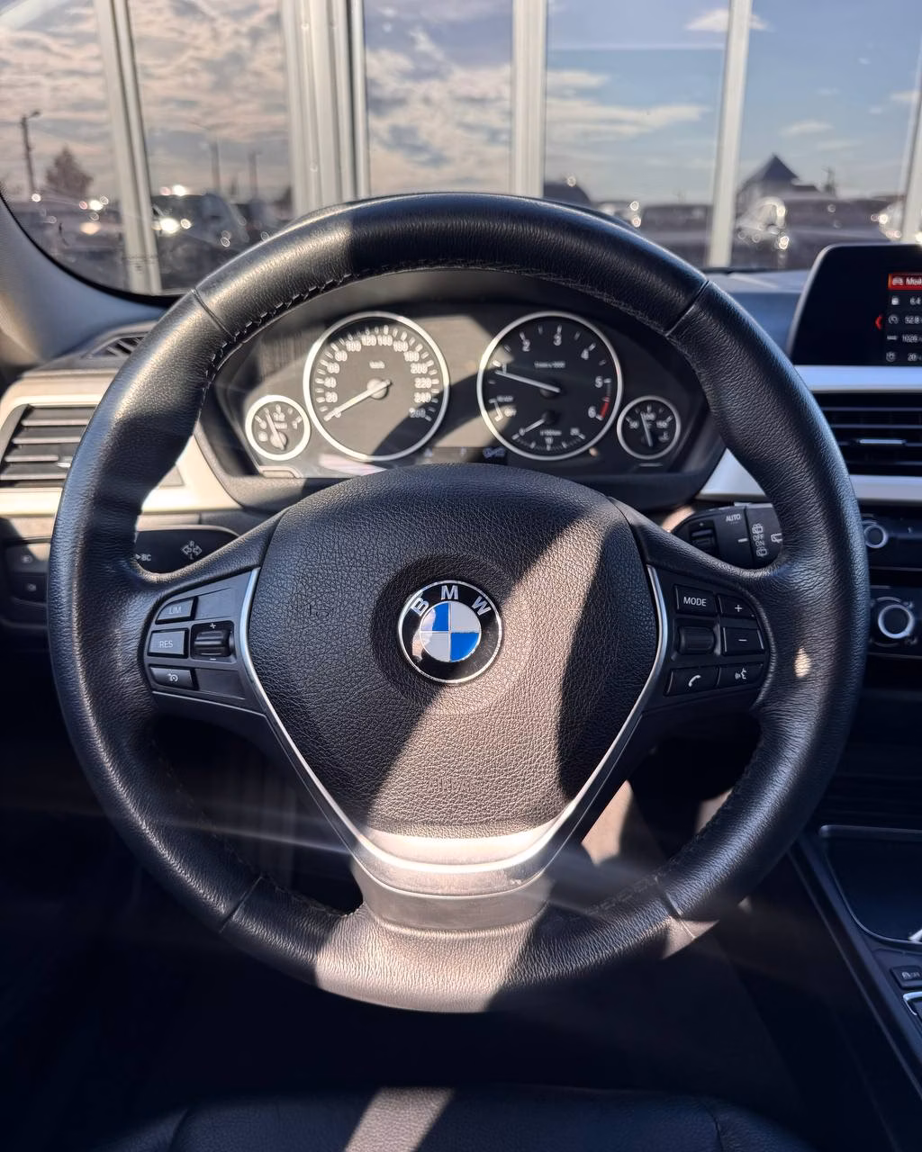 BMW 3 серия фото 15
