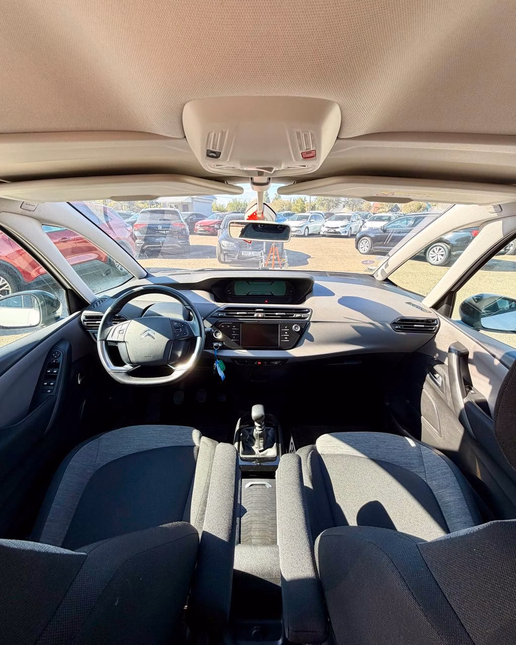 Citroen C4 Spacetourer фото 3