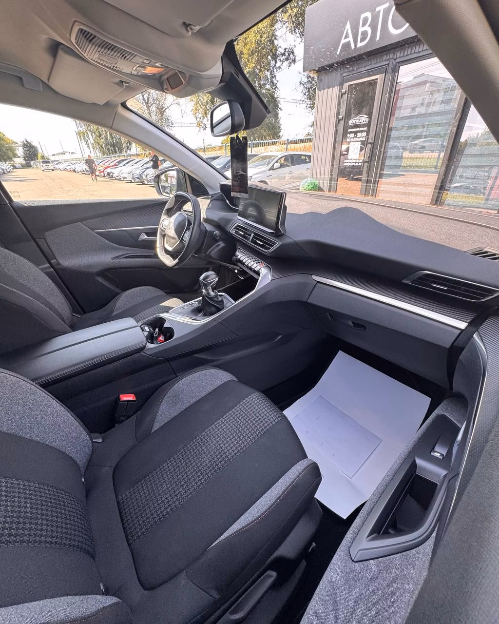 Peugeot 3008 фото 10