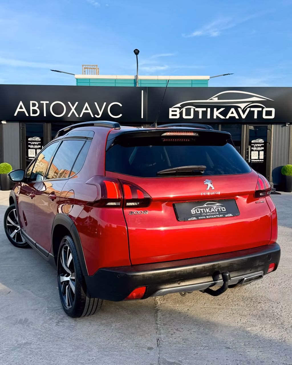 Peugeot 2008 фото 3