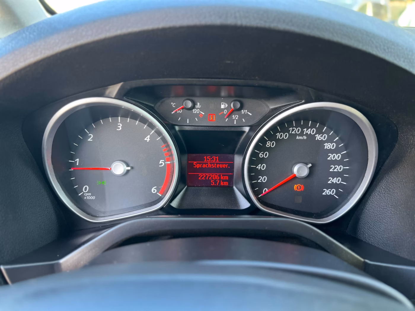 Ford Galaxy фото 11