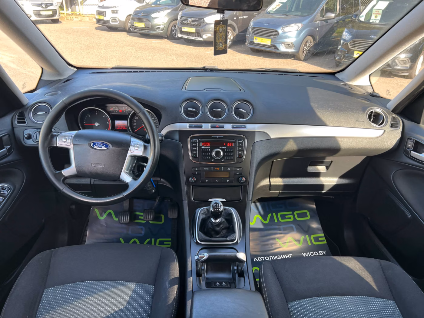 Ford Galaxy фото 14