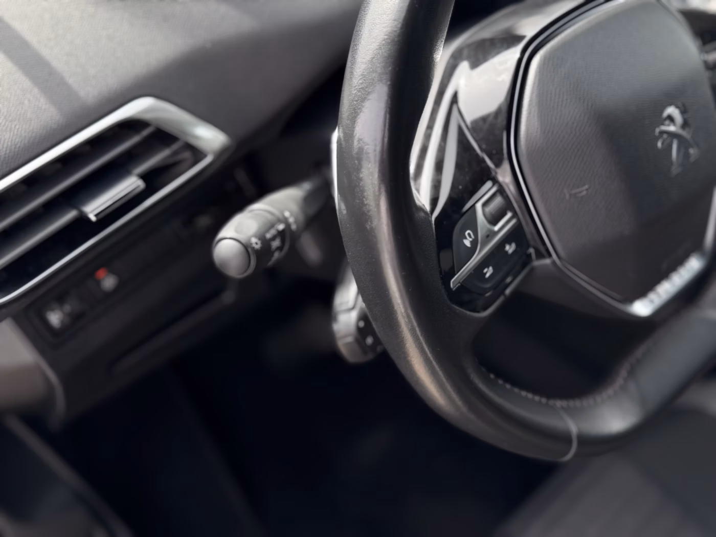 Peugeot 3008 фото 13