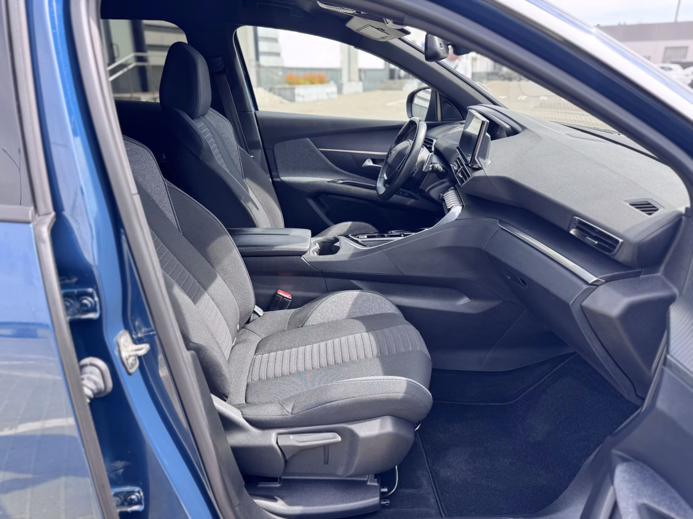 Peugeot 3008 фото 17