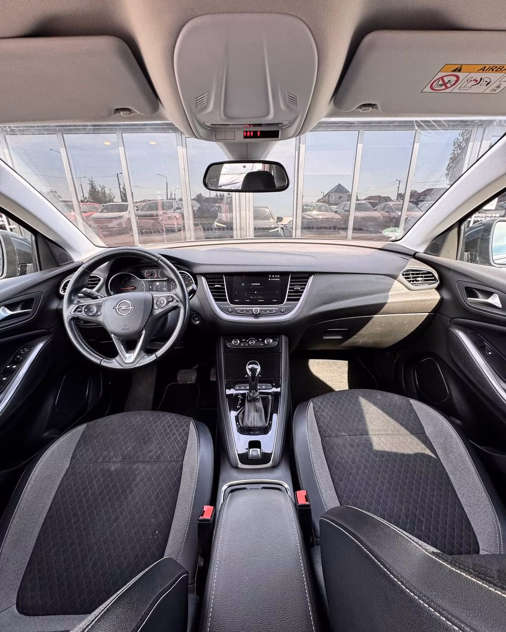 Opel Grandland X фото 9
