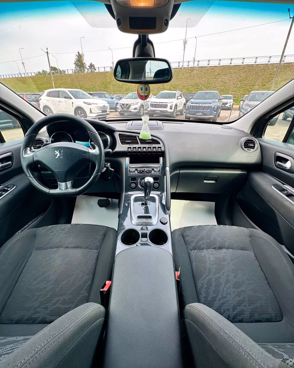 Peugeot 3008 фото 9