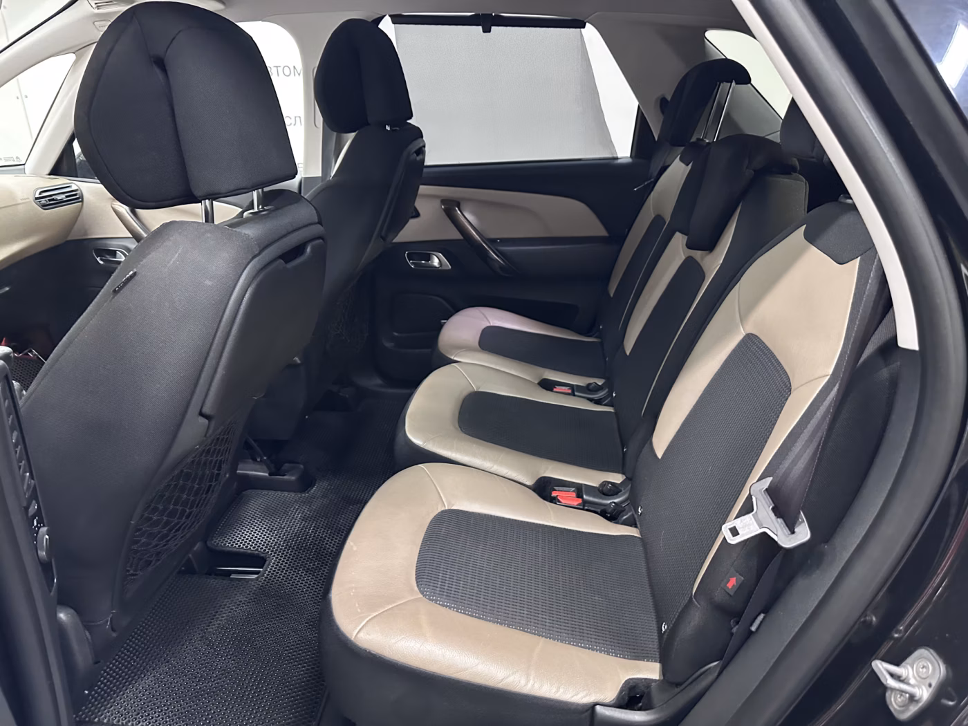 Citroen C4 Picasso фото 9