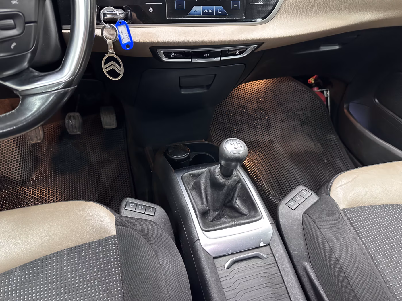 Citroen C4 Picasso фото 14