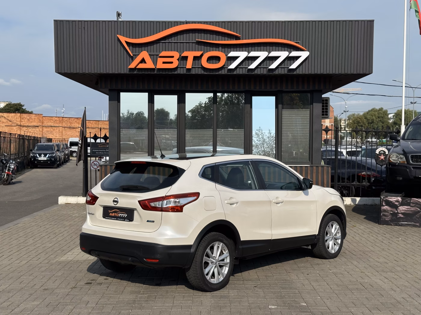Nissan Qashqai фото 2