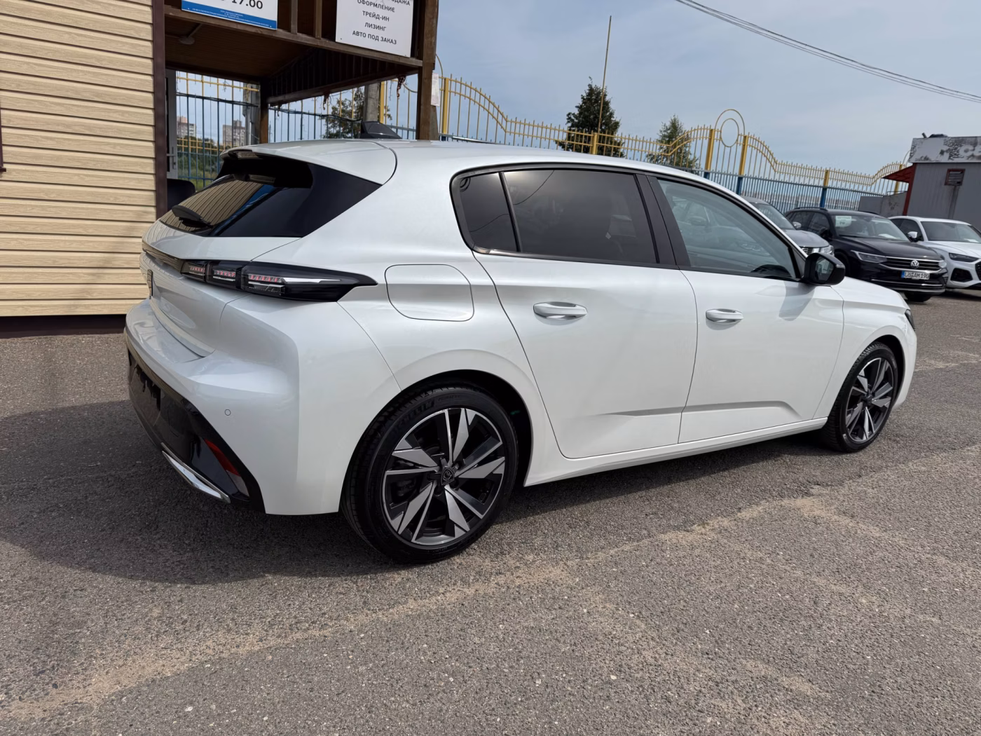 Peugeot 308 фото 5