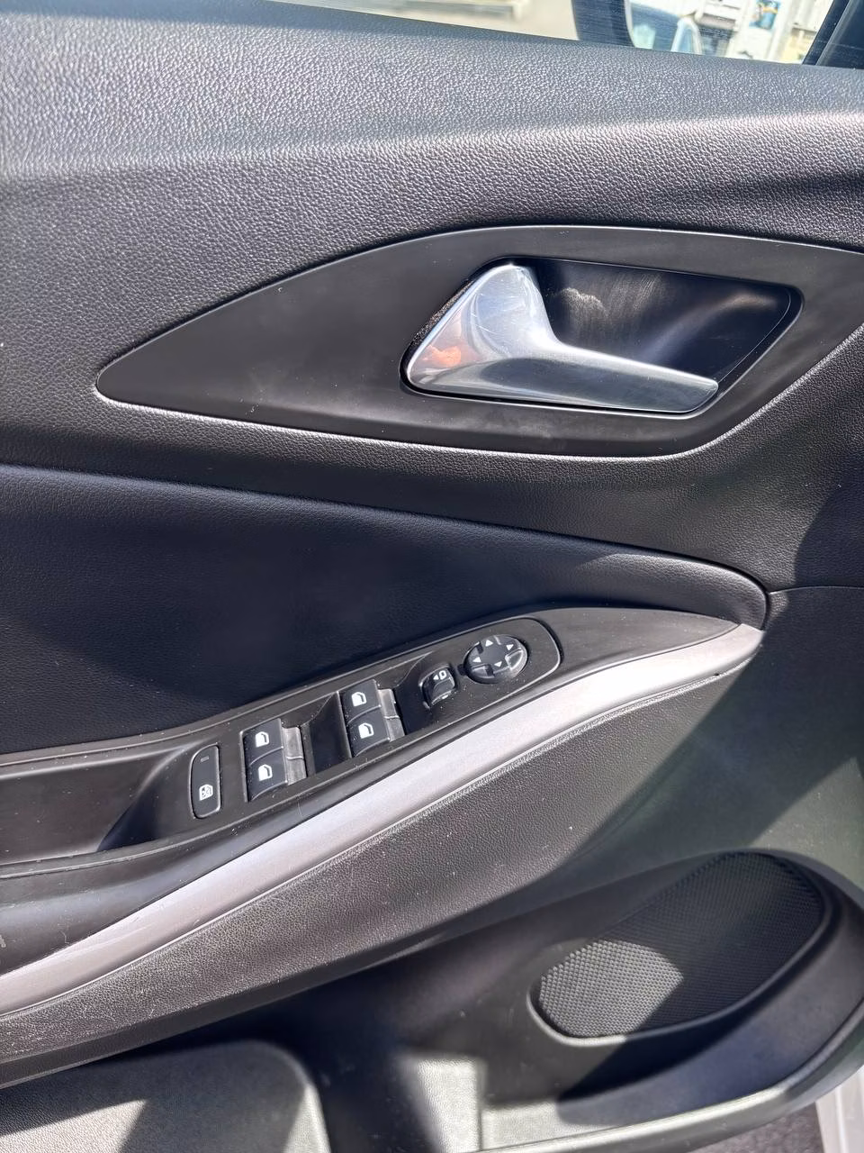 Opel Grandland X фото 7