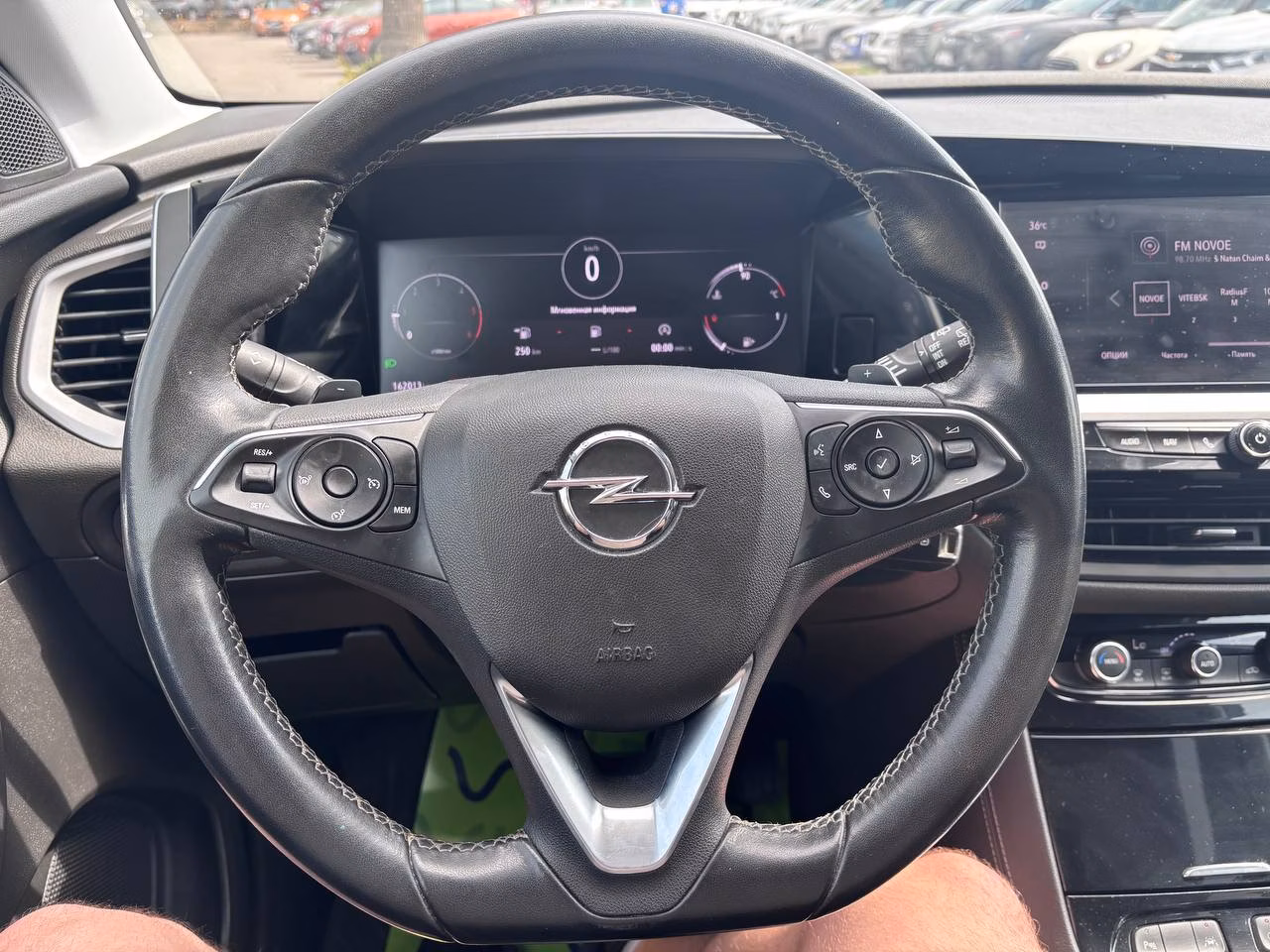Opel Grandland X фото 10