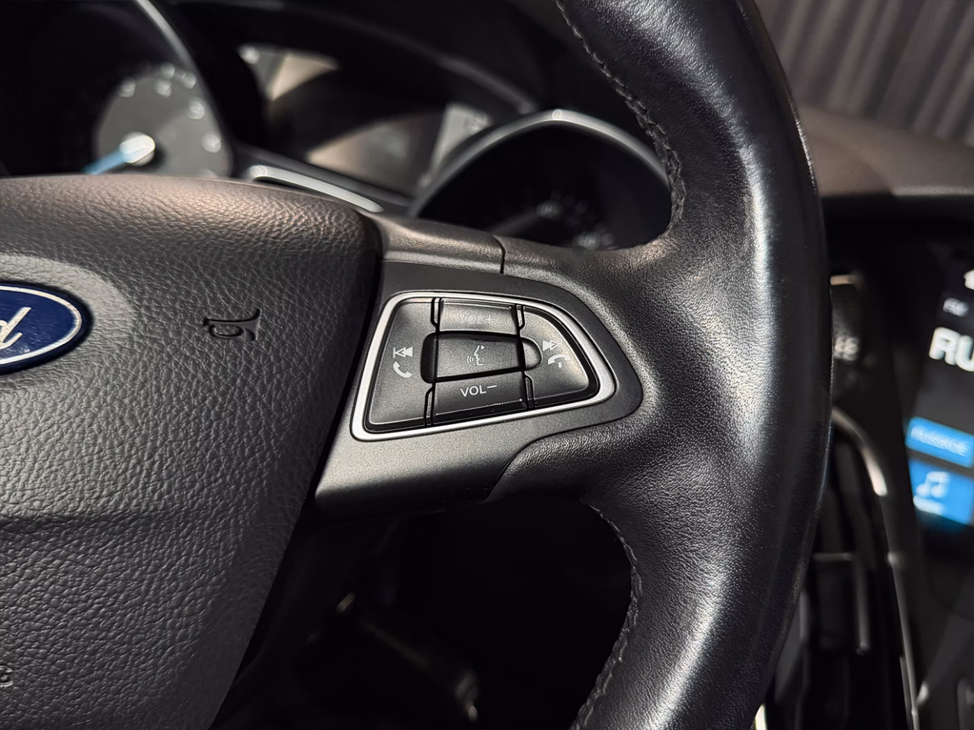 Ford Focus фото 20