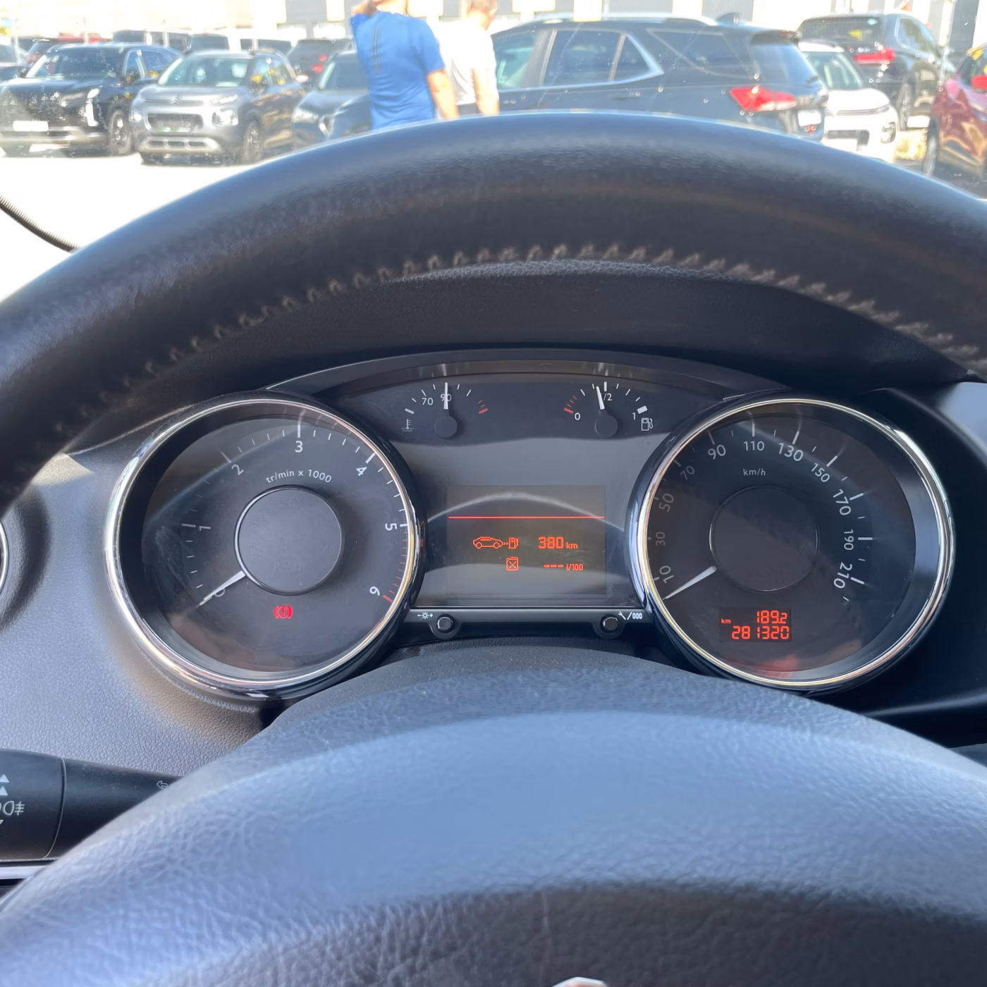 Peugeot 3008 фото 13
