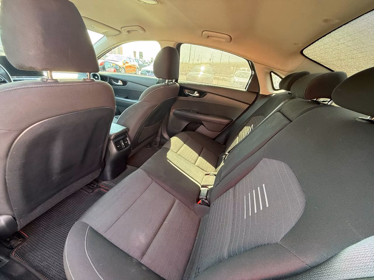 Kia Forte фото 10