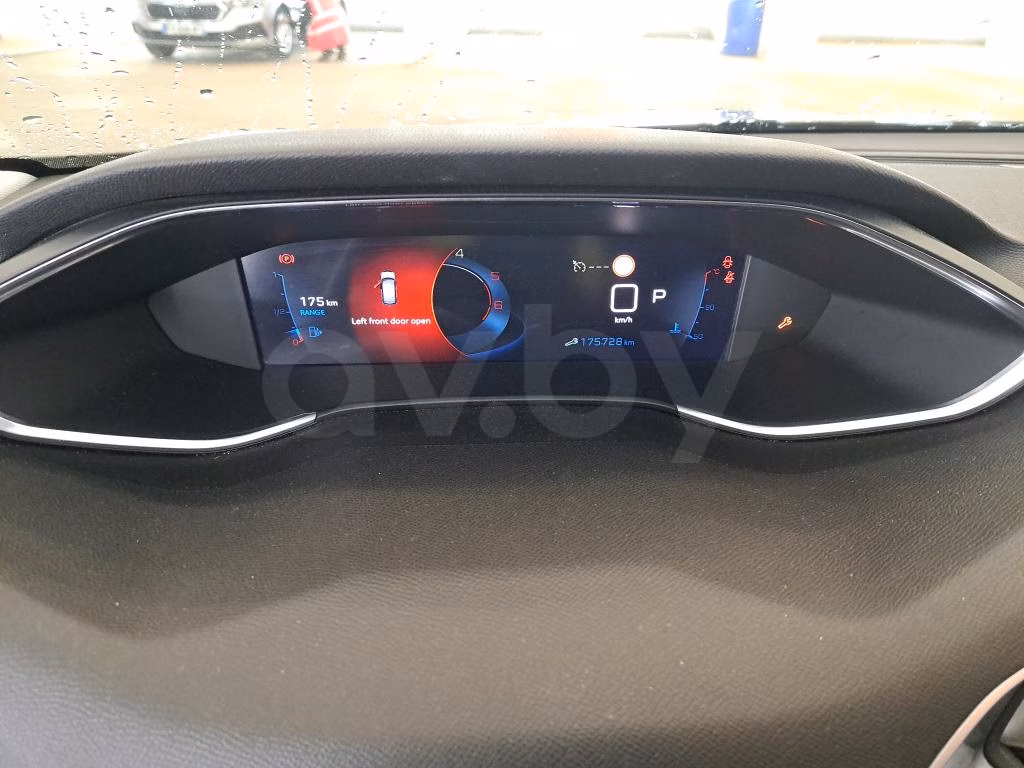 Peugeot 308 фото 6