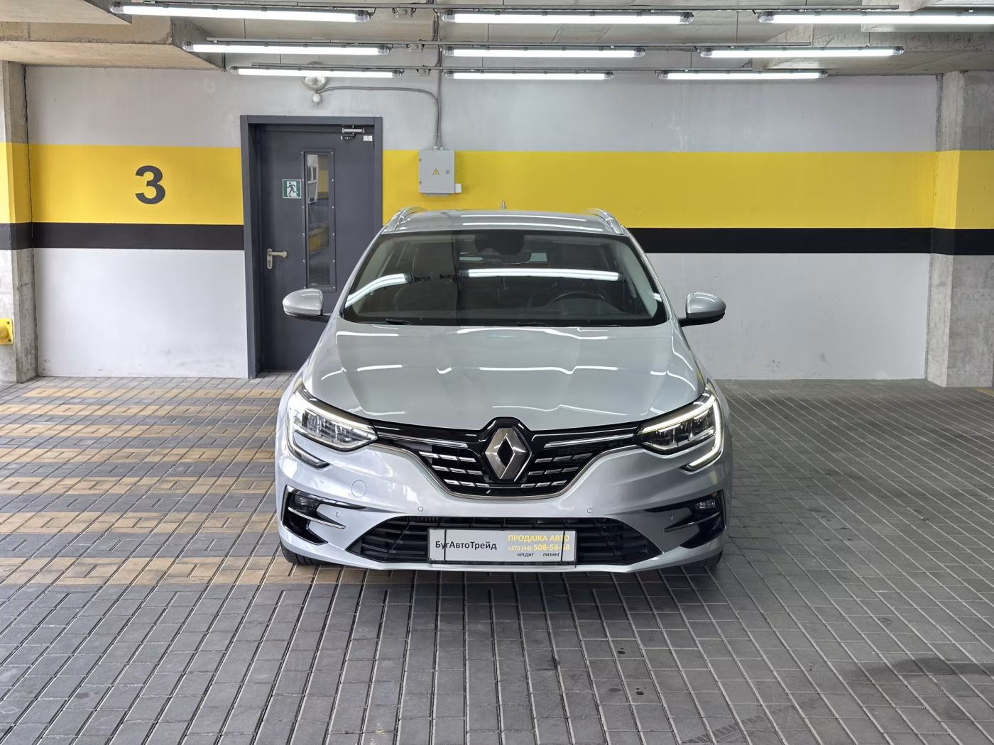Renault Megane фото 2